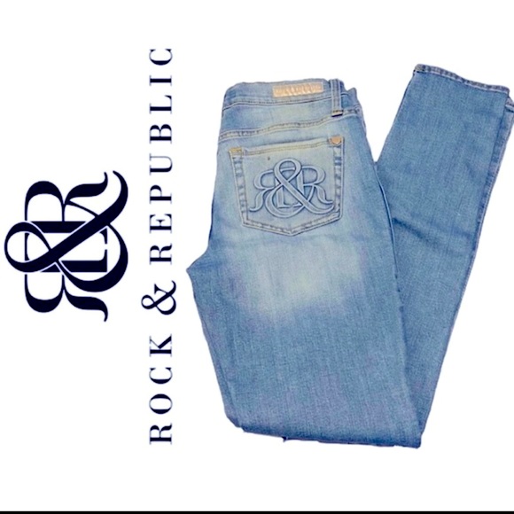 Rock and Republic Berlin Distressed Jeans - Picture 1 of 14